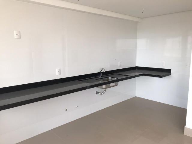 Apartamento 3 suites ao lado do Cebrom e praça universitária Oportunidade - Foto 10