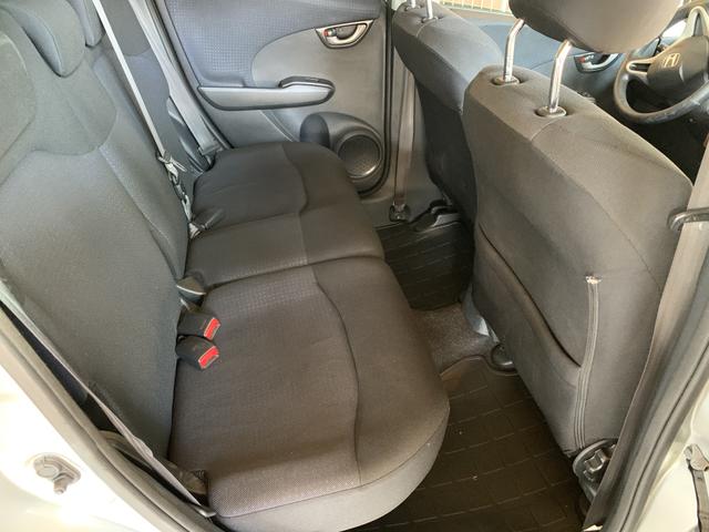 Honda Fit lx 1.4 flex manual ano 2010/2011 aceito troca por menor valor - Foto 13