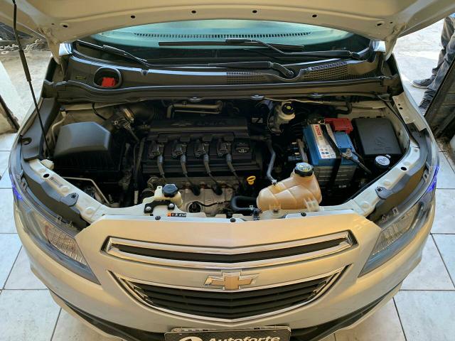 GM Chevrolet Prisma 1.4 LTZ - 2015 - Foto 11