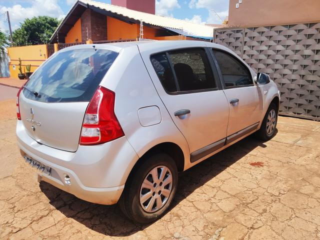 Renault Sandero 2012, 1.0. Bem Abaixo FIPE. BAIXA KM !! - Foto 3