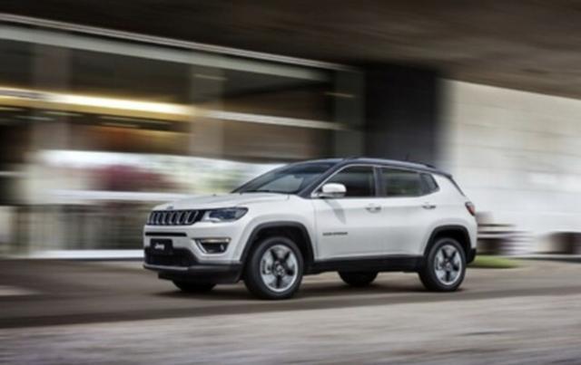 Jeep compass único dono km baixa garantia de fábrica - Foto 18