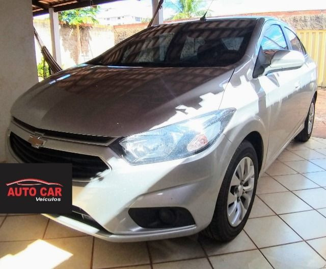 Prisma Sedã 1.4 2016/2017 Completo R$ 44.000,00