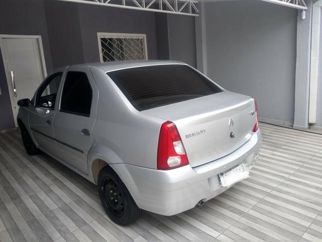 Renault Logan - Foto 2