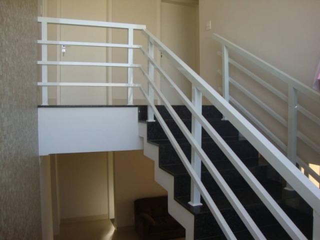 Corrimão. Guarda corpo .Escadas Todos os modelos e projetos predios ou casas