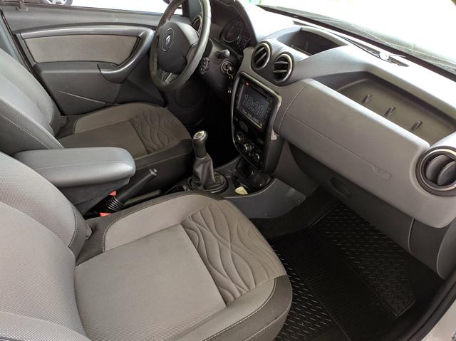 Renault Duster 1.6 flex ano 2014 - Foto 8