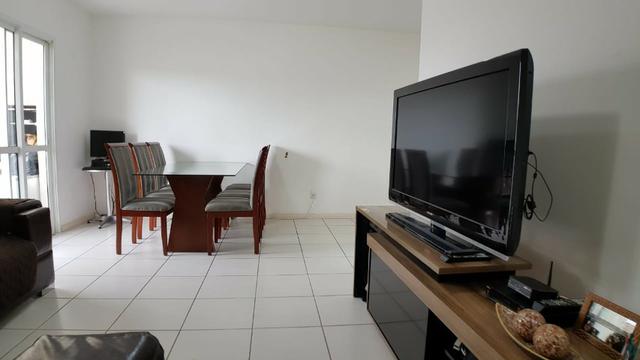 Apartamento, com suíte e lazer completo, 2 vagas de garagem soltas - Foto 2
