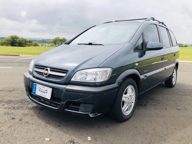 Chevrolet Zafira 2.0 Comfort 8v flex 2008 Vendo, troco e financio - Foto 2
