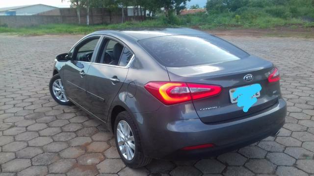 Kia Cerato 2014 - Foto 4