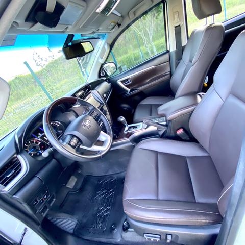 Hilux Sw4 2.8 Srx Diesel 4x4 7 Lugares - 2018 - Foto 14