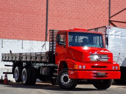 MERCEDES BENZ MB 1620 L CARROCERIA DE MADEIRA BOMBA GRANDE