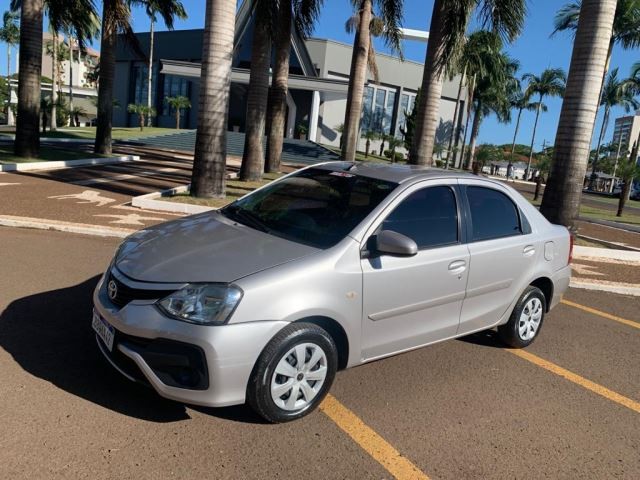 TOYOTA ETIOS 1.5 X SEDAN 16V FLEX 4P AUTOMÁTICO