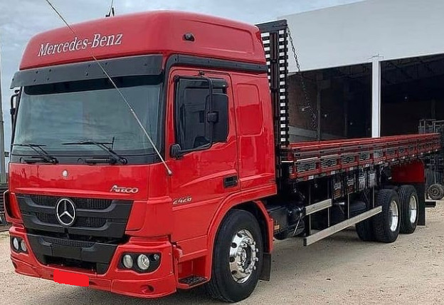 MERCEDES BENZ ATEGO 2426 6X2 CARGA SECA 2021 -0KM