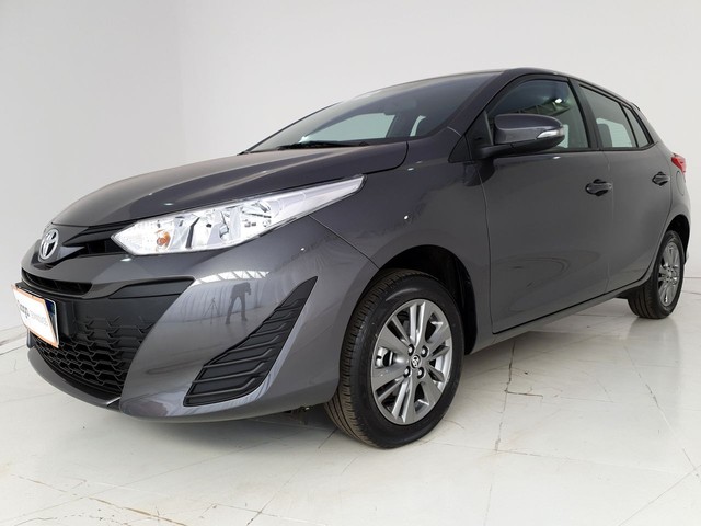TOYOTA YARIS 1.5 XL PLUS CONNECT CVT  FLEX 