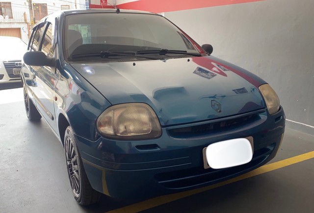 CLIO RN 2000 1.0 COM AR CONDICIONADO