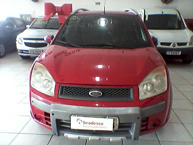 FIESTA TRAIL 2009 1.6 COMPLETO