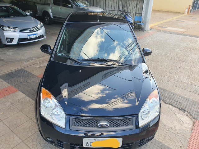 FIESTA SEDAN 1.6 COMPLETO 2009