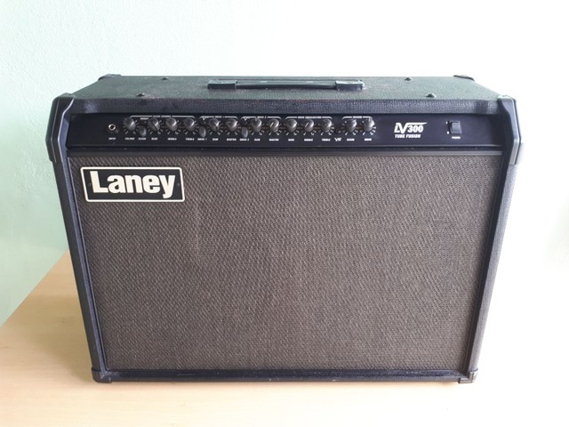 Amplificador Laney LV300 Twin 110v - Foto 4