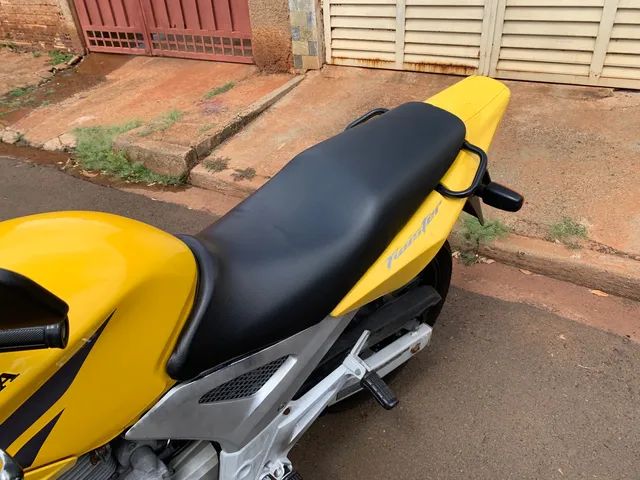 Honda cbx 250 twister,2008, amarela, r$ 6.500 em Brasil