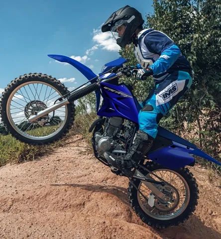 Moto trilha yamaha ttr 【 ANÚNCIO Novembro 】