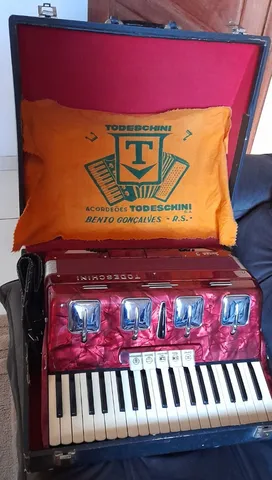 Acordeon Todeschini Super 5