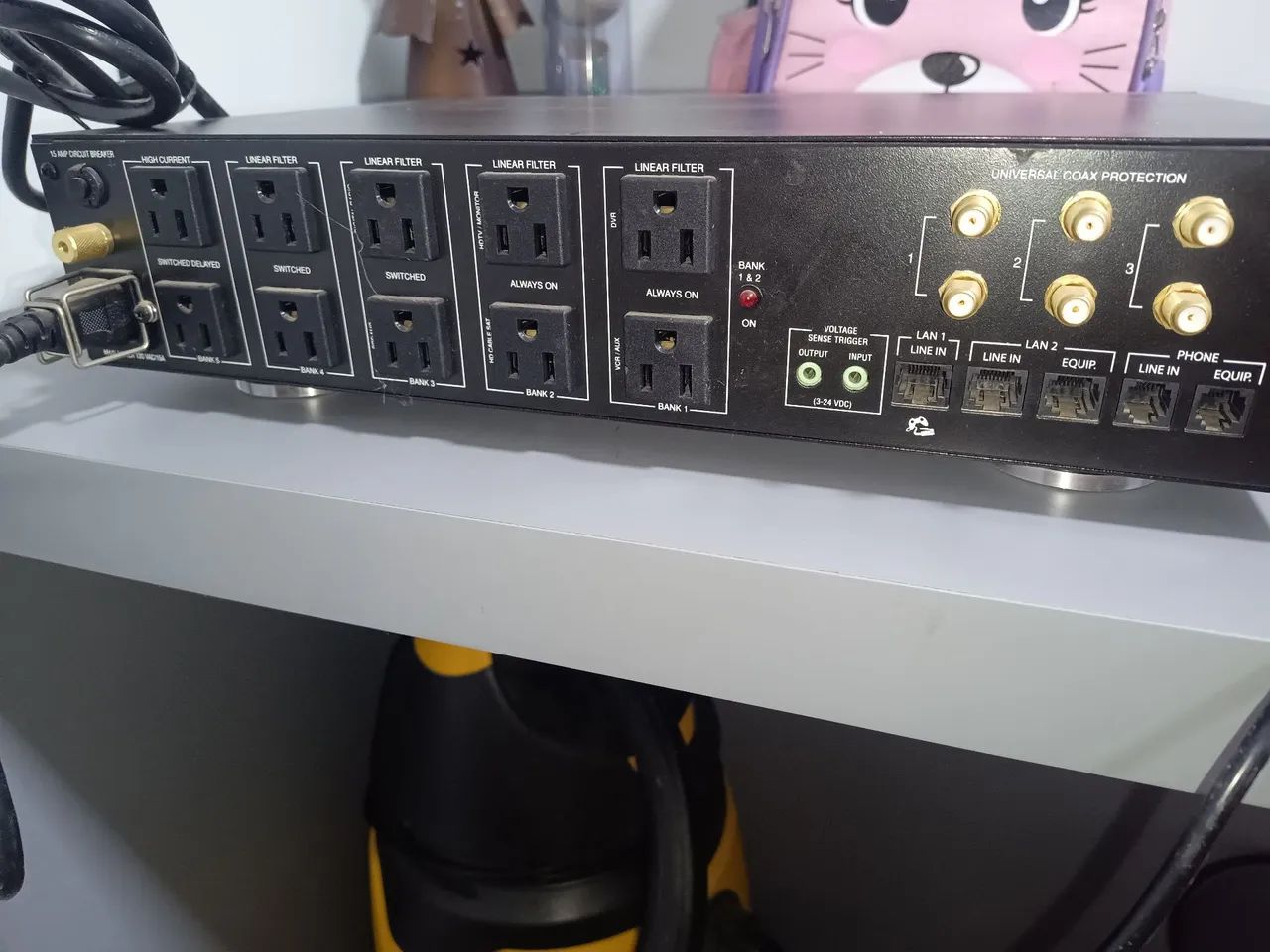 Condicionador de energia Panamax M5300-PM - Foto 3