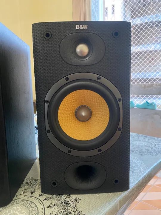 Par (1) de Caixas Bookshelf Bowers & Wilkins B&w DM 601 S3 100 Wts