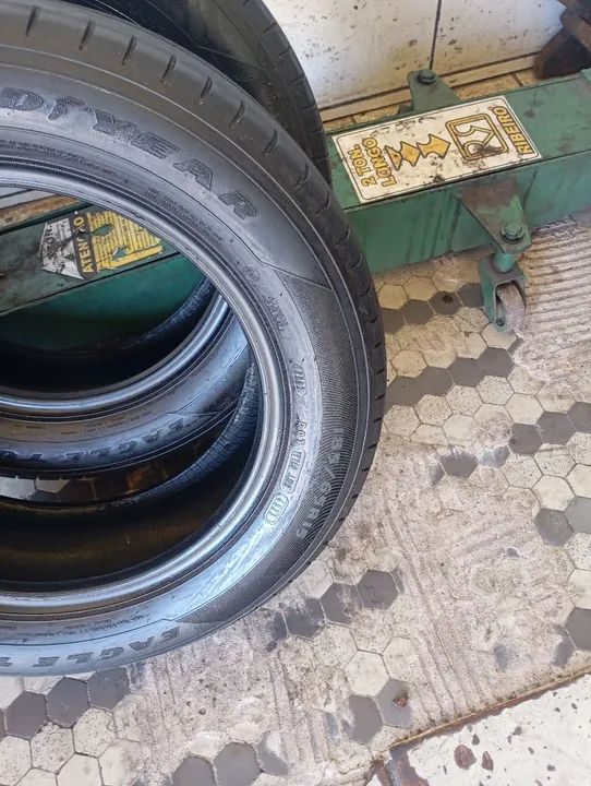 Pneus goodyer ref 185 65 15 RS 500 os 2 - Foto 3