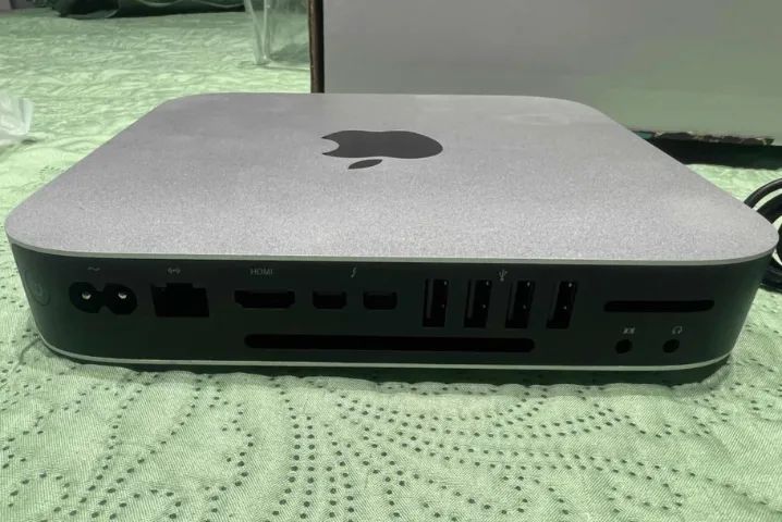 Apple Macmini Core i5 （S67） cc759a5e184d572ae7c53bb719ec95