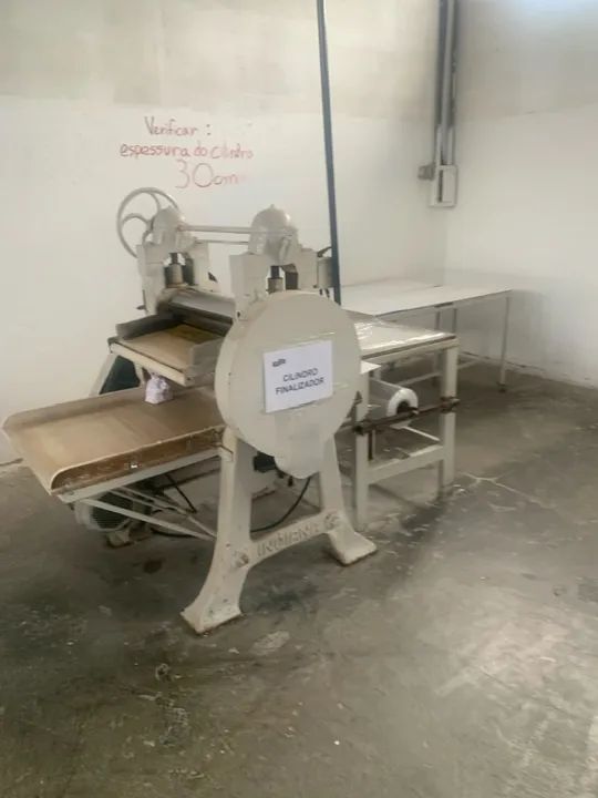 Empresa de massas a venda ! Maquinário completo e câmara fria.  - Foto 4
