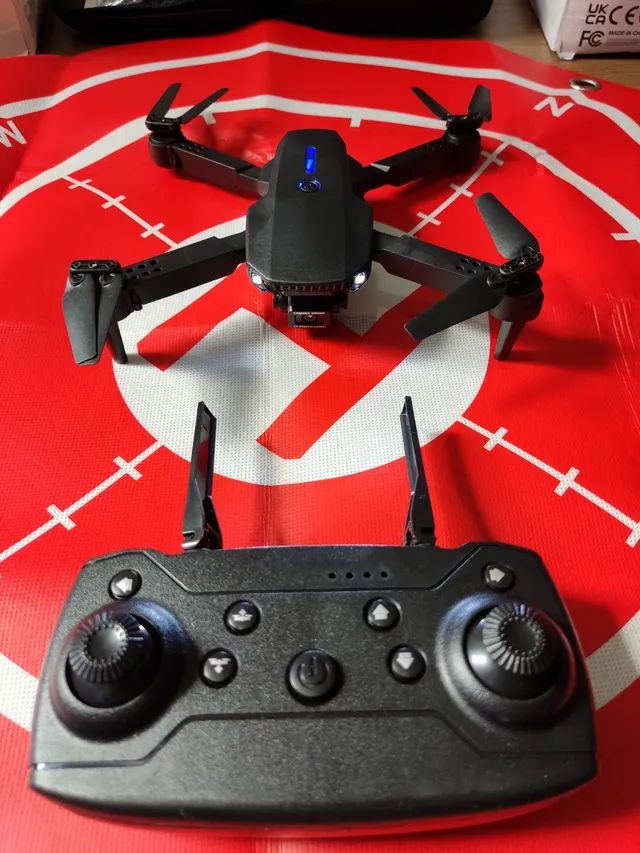 Drone E88 Pro com câmera 4k - Foto 3