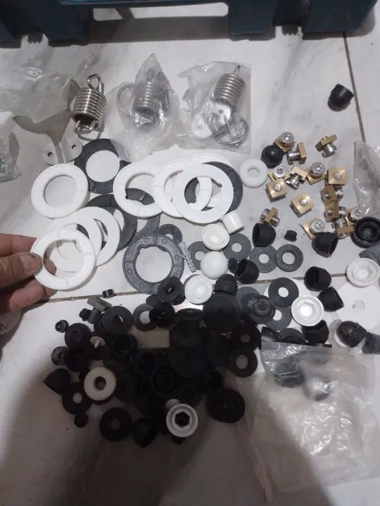 Parafusos arruelas porcas e mais - Foto 4