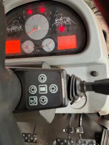 Trator Massey Ferguson 7370 - Foto 6