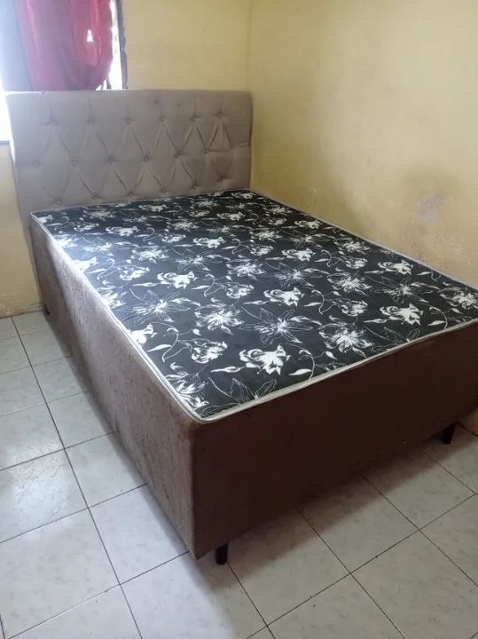 Cama casal box , cabeceira e Puff baú  - Foto 5