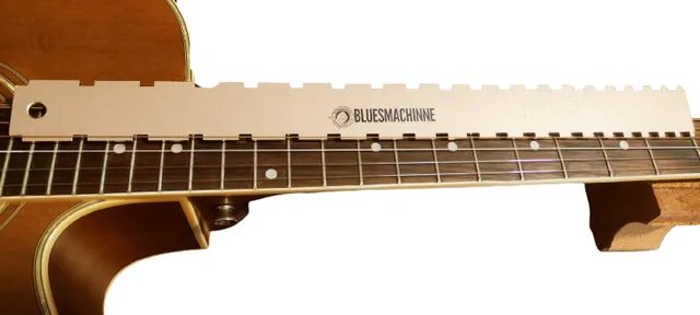 Régua Entalhada para Regular Tensor de Guitarra Violão Padrão Fender 25.5 / Gibson 24.75 - Foto 3