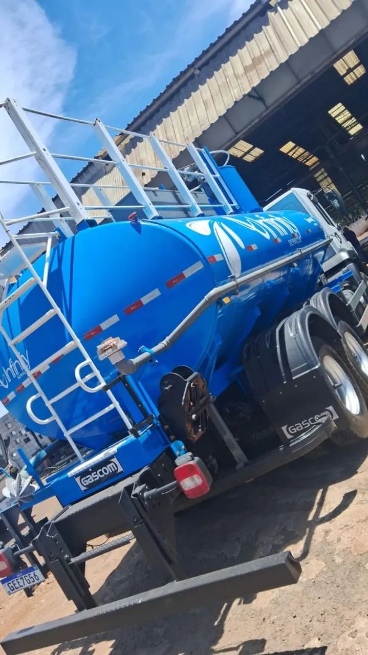 caminhao pipa - Foto 7