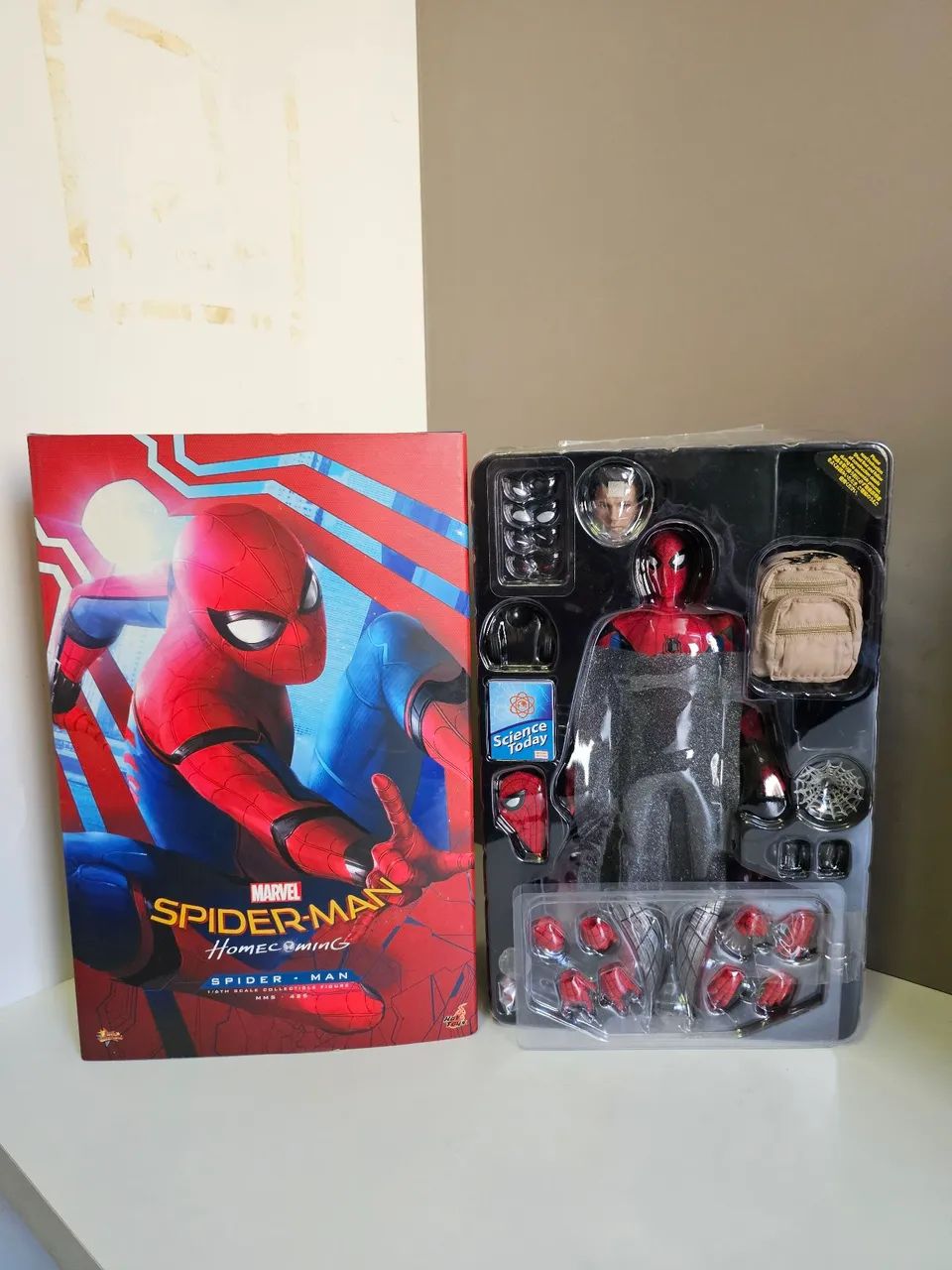 Figura de Ação Homem-Aranha - Homecoming - 1/6 Escala - Foto 2
