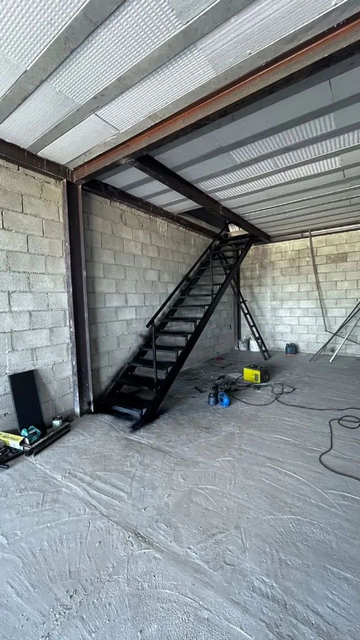 Escada de aço  - Foto 2