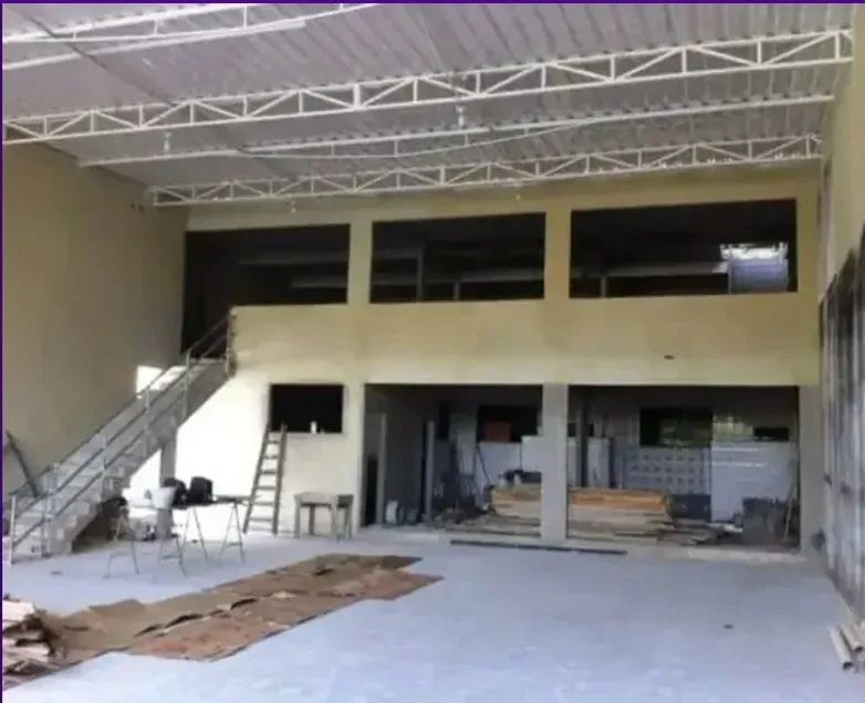 Imóvel para aluguel possui 600 metros quadrados em Jacarepaguá - Rio de Janeiro - RJ - Foto 4