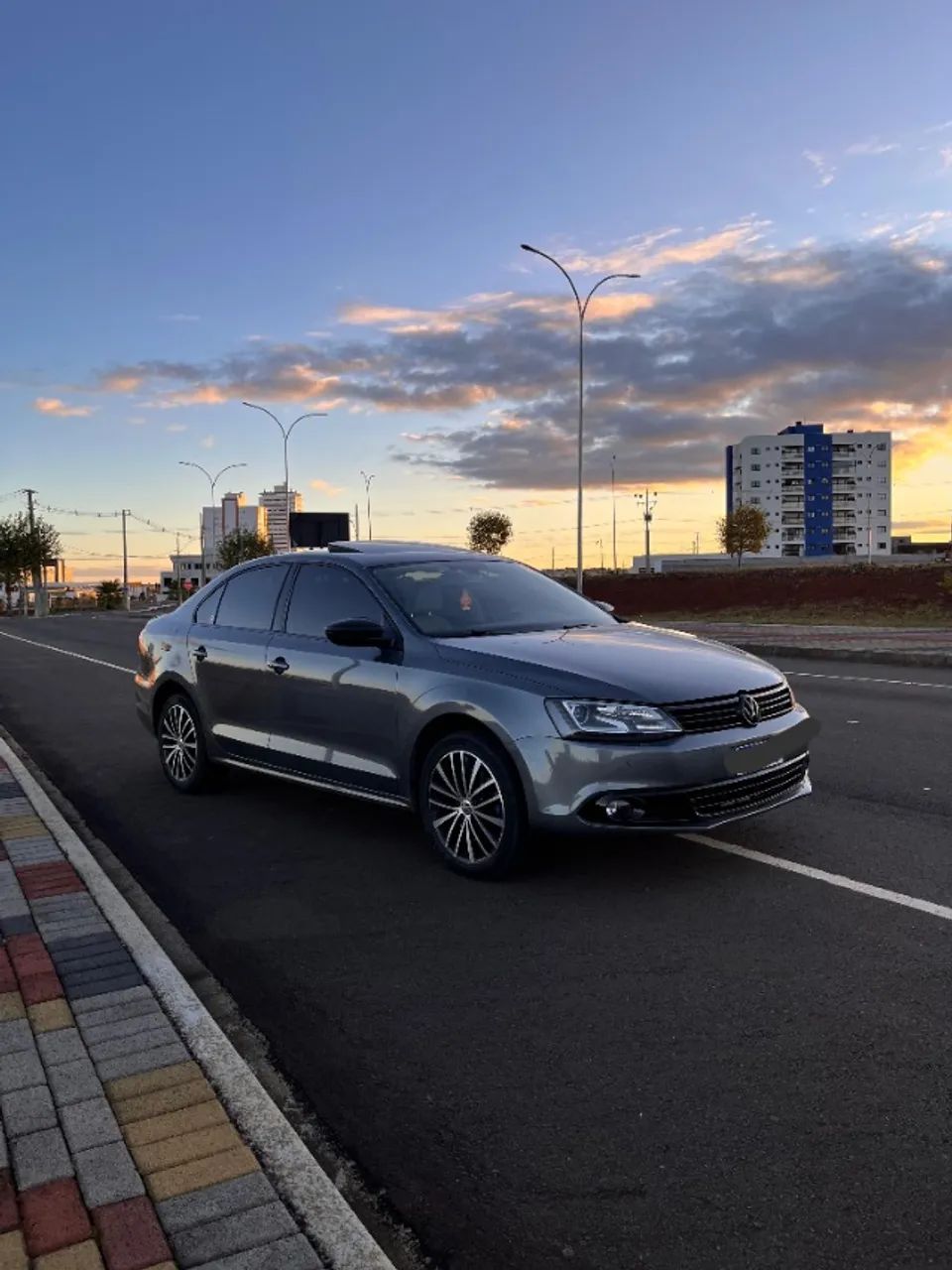 Jetta Highline 2014 211cv - Pacote Premium