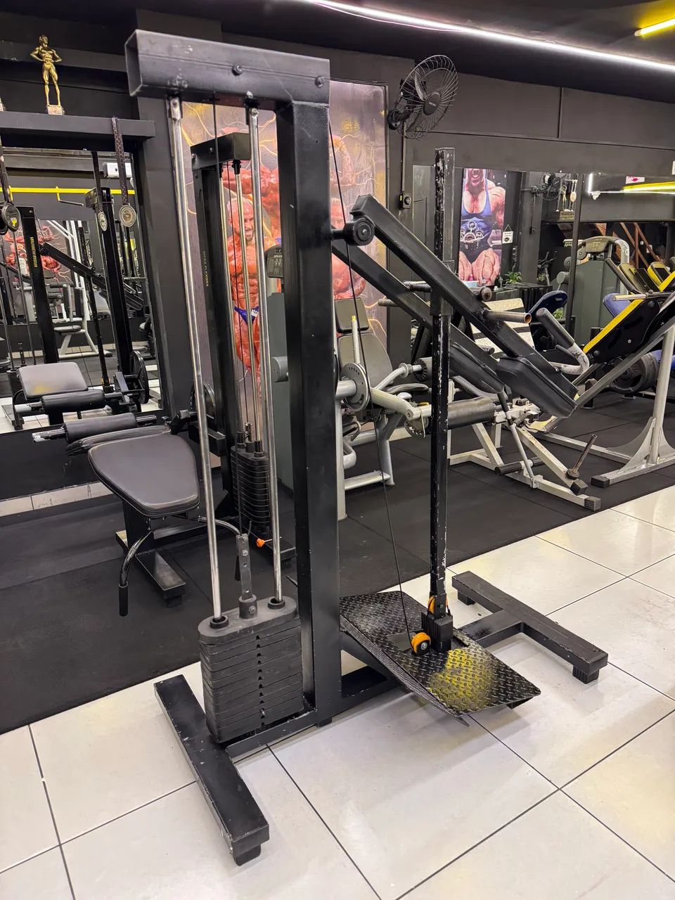 AGACHAMENTO E PANTURRILHA GUIADO  - Foto 2