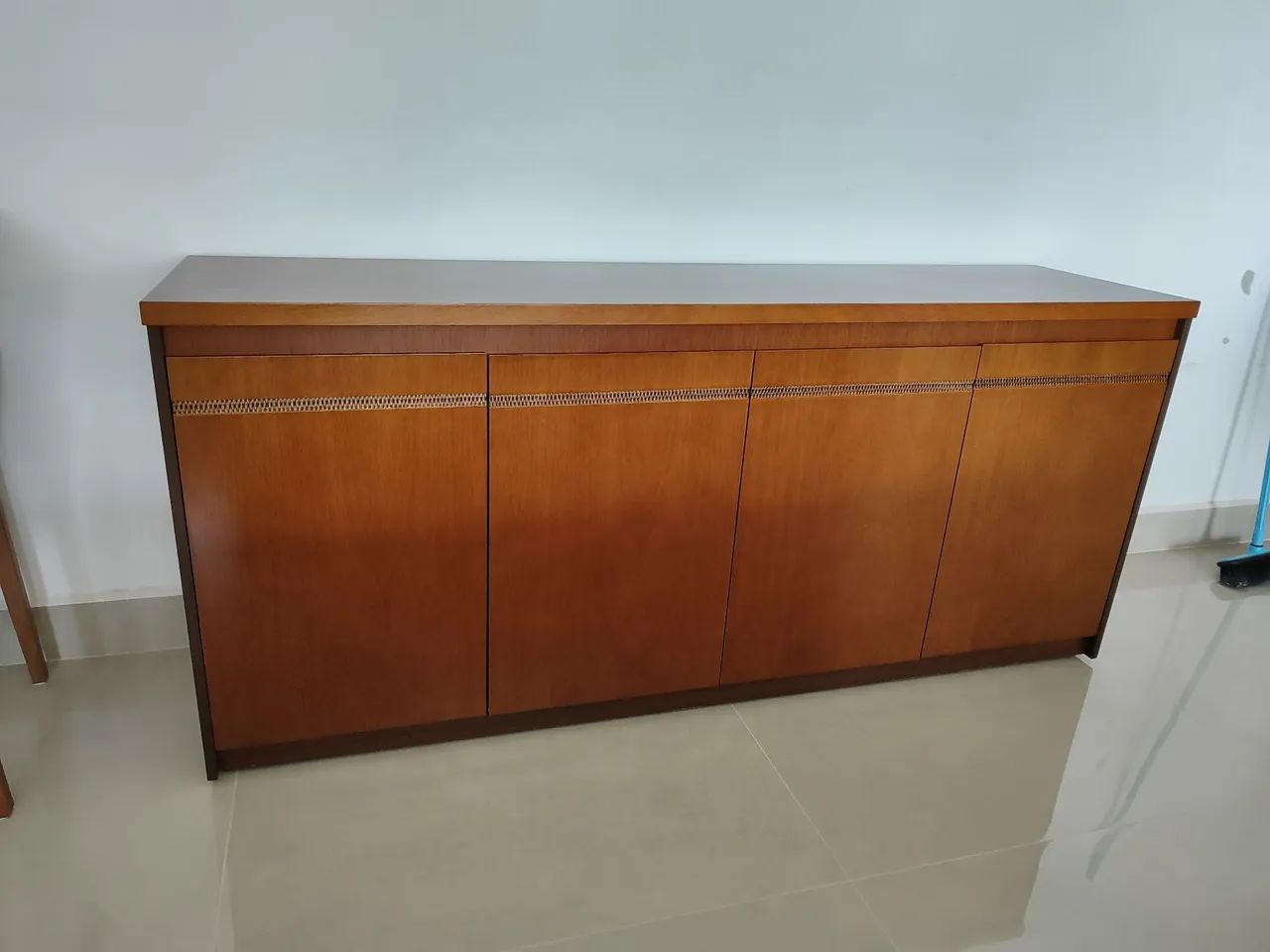 Sideboard/Buffet