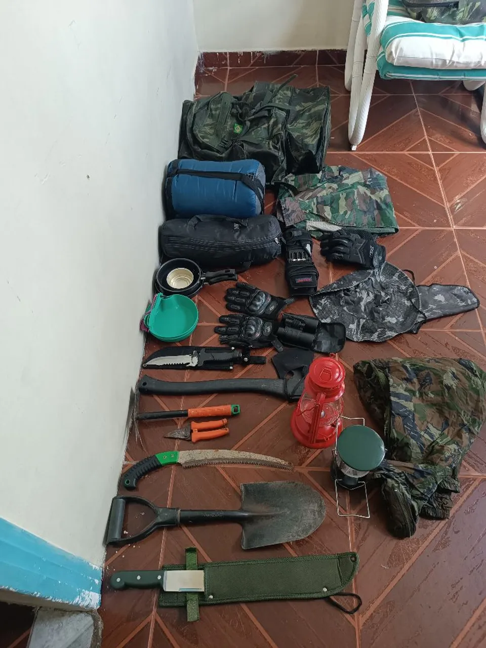 Kit de acampamento completo