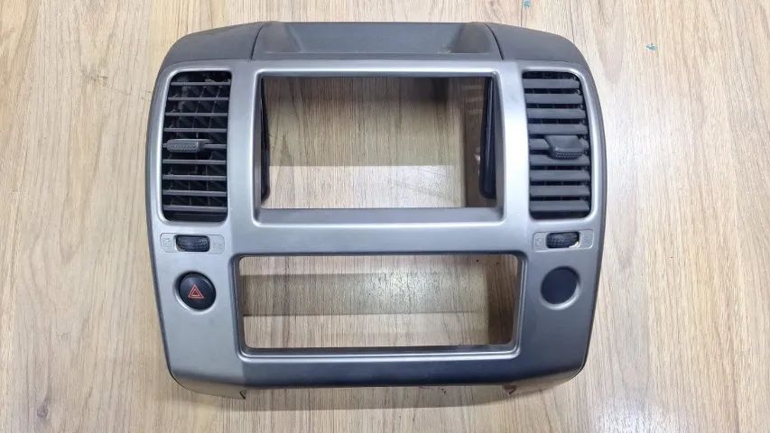 Moldura Central Difusor Ar Frontier 