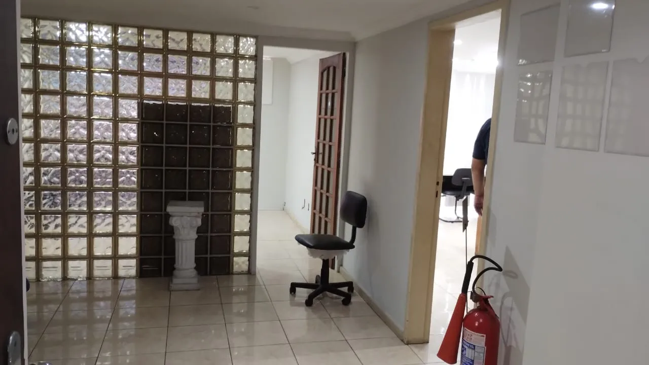 Salas comercial na Bolsa de alimentos Mercado São Sebastião  60m2 - 2 salas conjugadas Alu