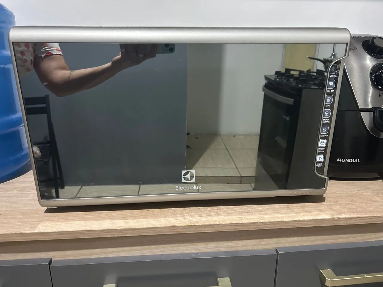 Forno Micro-ondas Eletrolux 