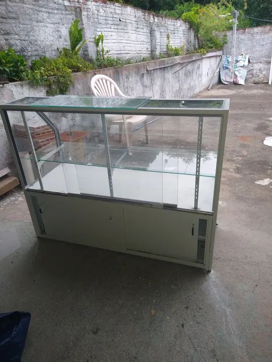 Vitrine de Exposição em Aço - Foto 3