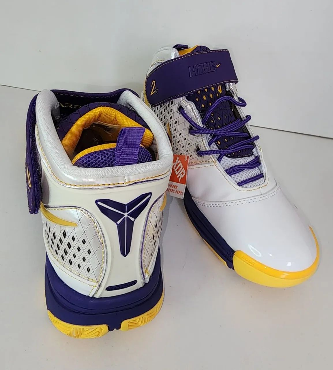 NIKE ZOOM KOBE 2 LAKERS 2 N42 trouxe dos Estados Unidos  - Foto 6