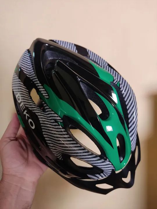 Capacete de Ciclismo com Sinalizador  - Foto 4