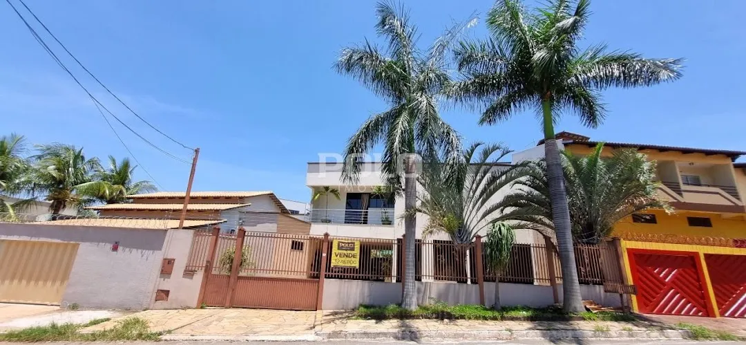 Casa com 4 dormitórios à venda, 285 m² por R$ 1.800.000,00 - Jardim Goiás - Goiânia/GO