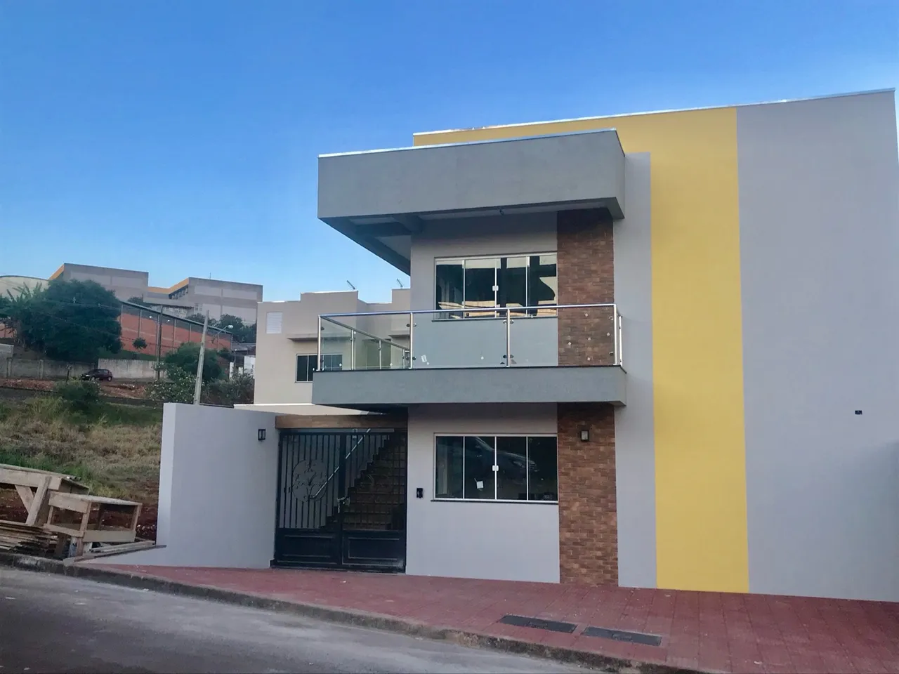 Studio ou Kitnet ao lado da UTFPR, muito Lindo